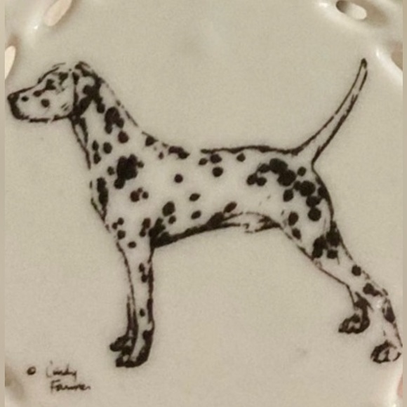 Collectable ‘CindyFarmer’ signed, Dalmatian glass ornament/ Pet decoration. - Picture 3 of 4